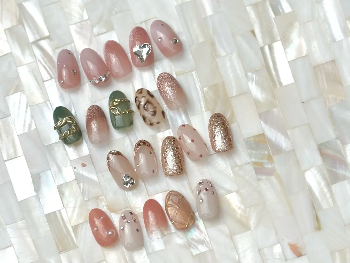 ネイル ハンドネイル Elegancia. Hiromiのネイルデザイン