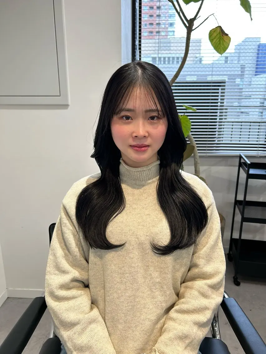 セミロング くびれヘア レイヤーカット ❤️ショートカット ・顔周りカット❤️のヘアスタイル