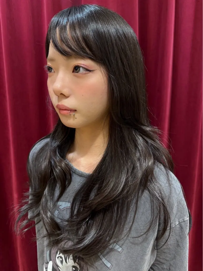 ロング ハッシュカット レイヤーカット 鶴見/星野 夏輝のヘアスタイル