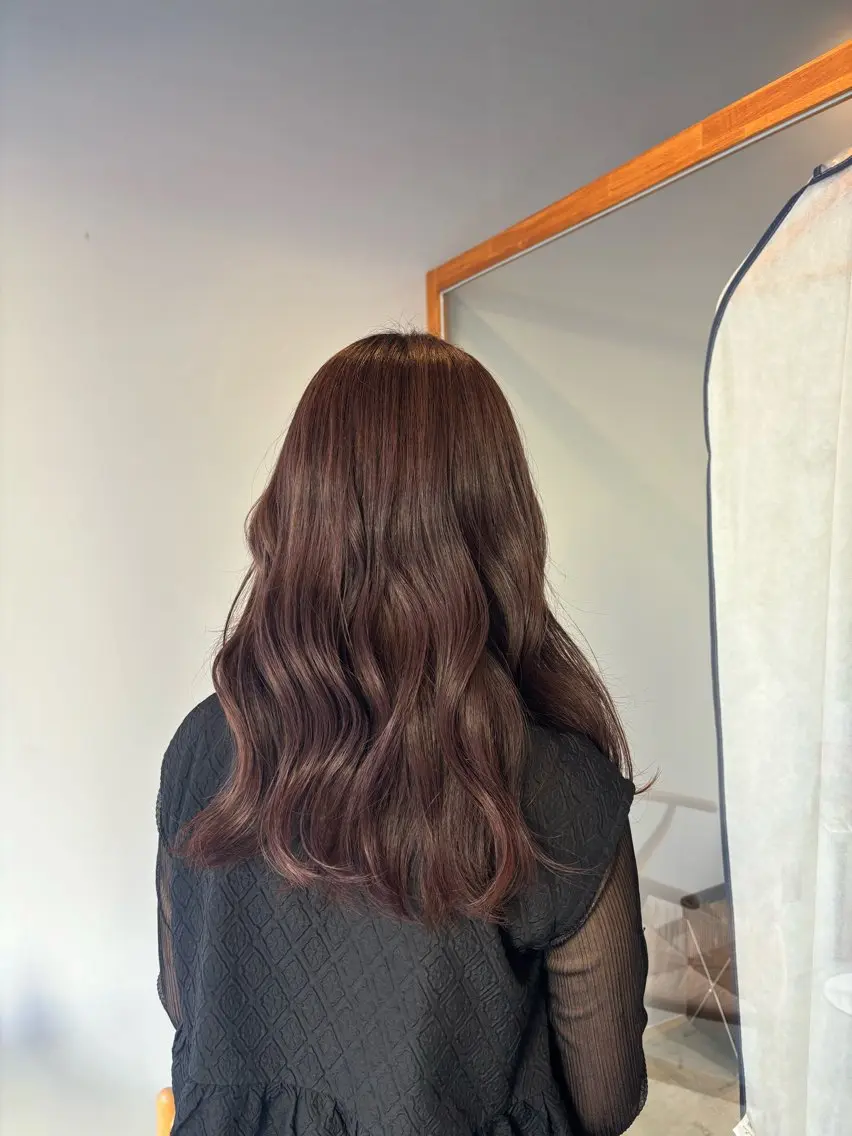 カラー 井手上 華のヘアスタイル