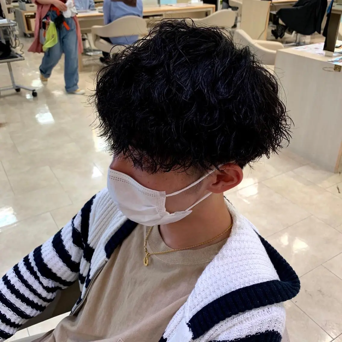ショート パーマ メンズ カット パーマ トリートメント 湘南/メンズパーマ/ ハイライト/ユチカのヘアスタイル