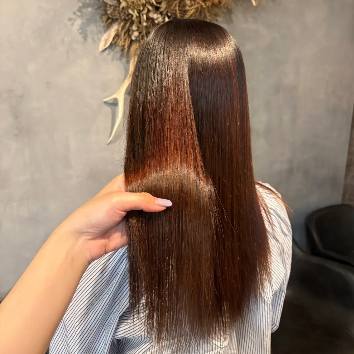 ロング パーマ 酸性ストレート ストレートパーマ カット 縮毛矯正 🌸艶カラー/似合わ せカット/サクラ🌸のヘアスタイル