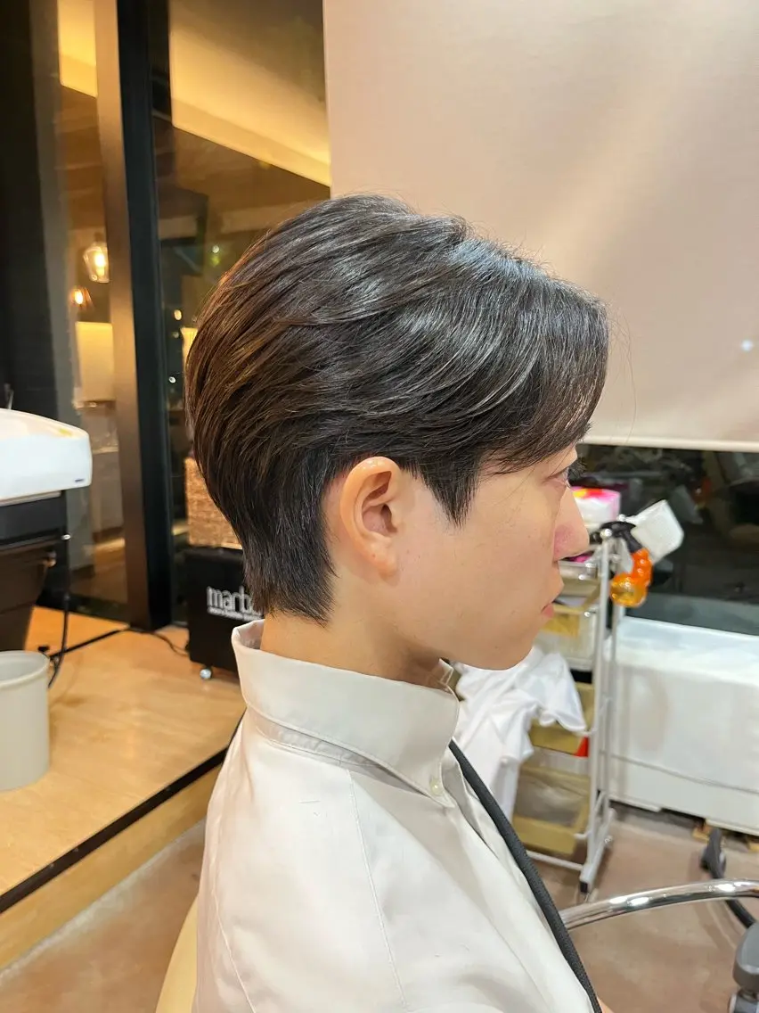 メンズ 刈り上げ しみず ちかえのヘアスタイル