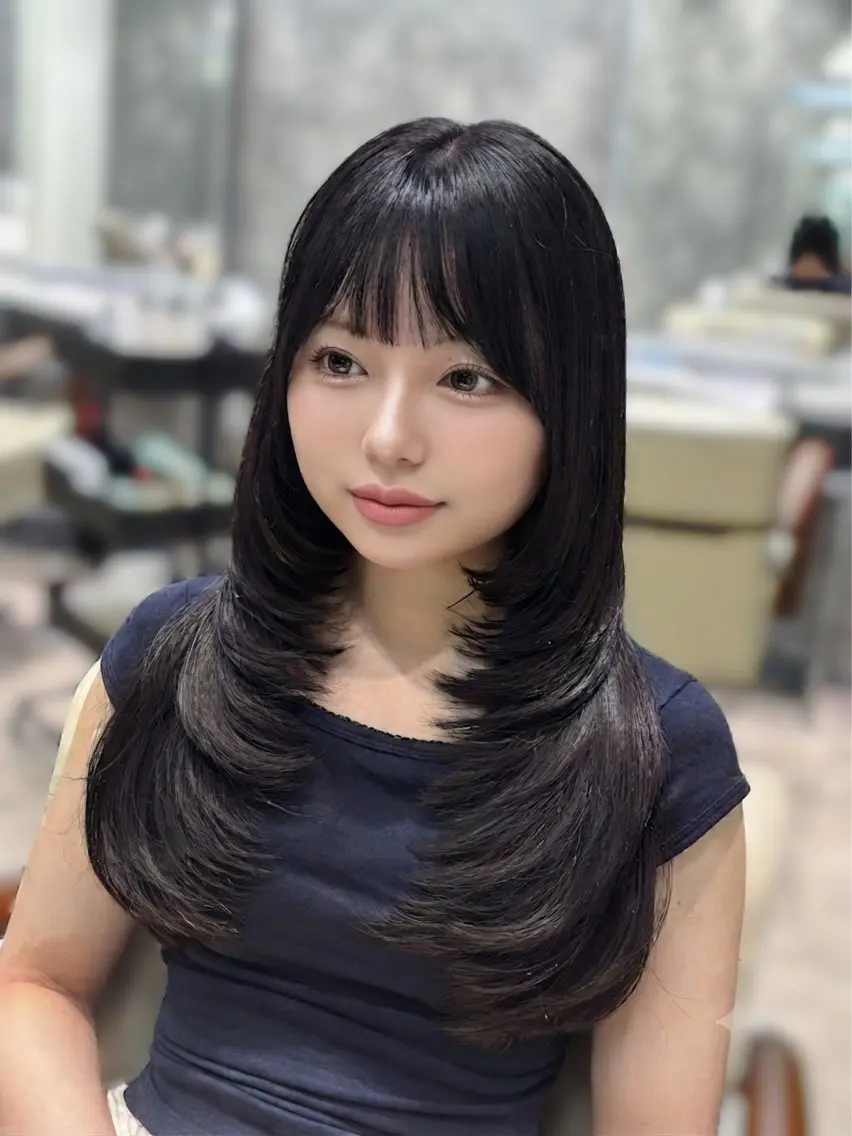 ロング カット ヘアカラー MIHO 🫧似合わせレイヤーのヘアスタイル