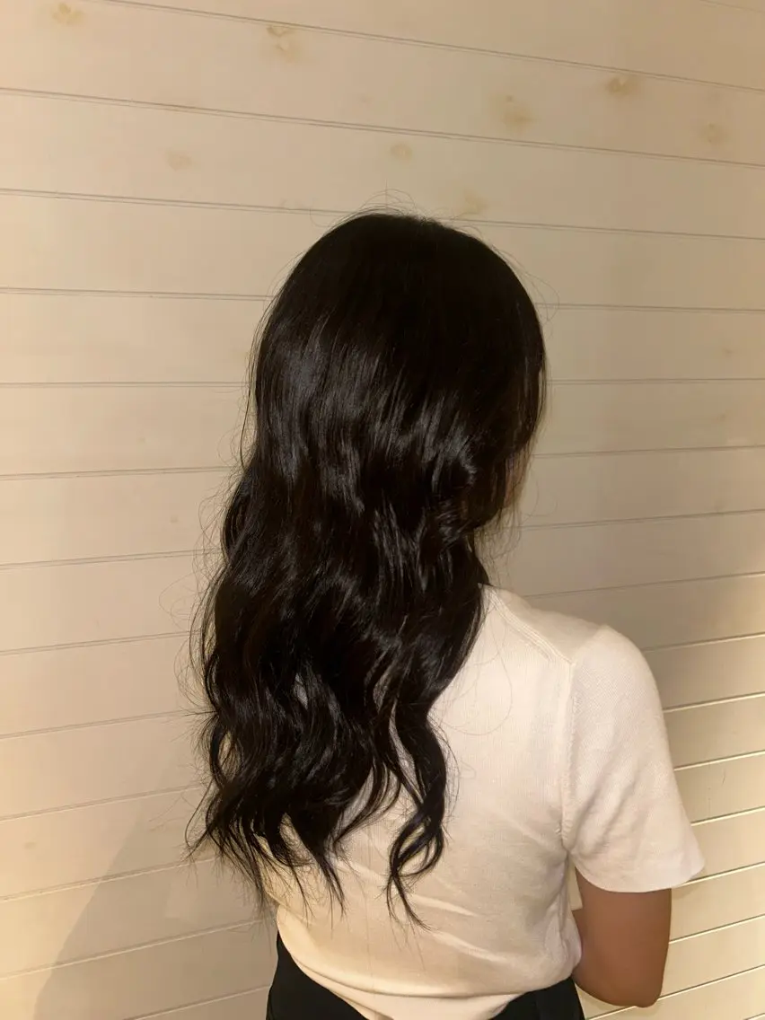 カラー よしの りおなのヘアスタイル