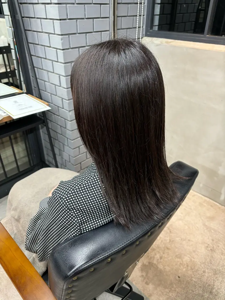 セミロング カラー ブリーチ トリートメント 田中 綾乃のヘアスタイル