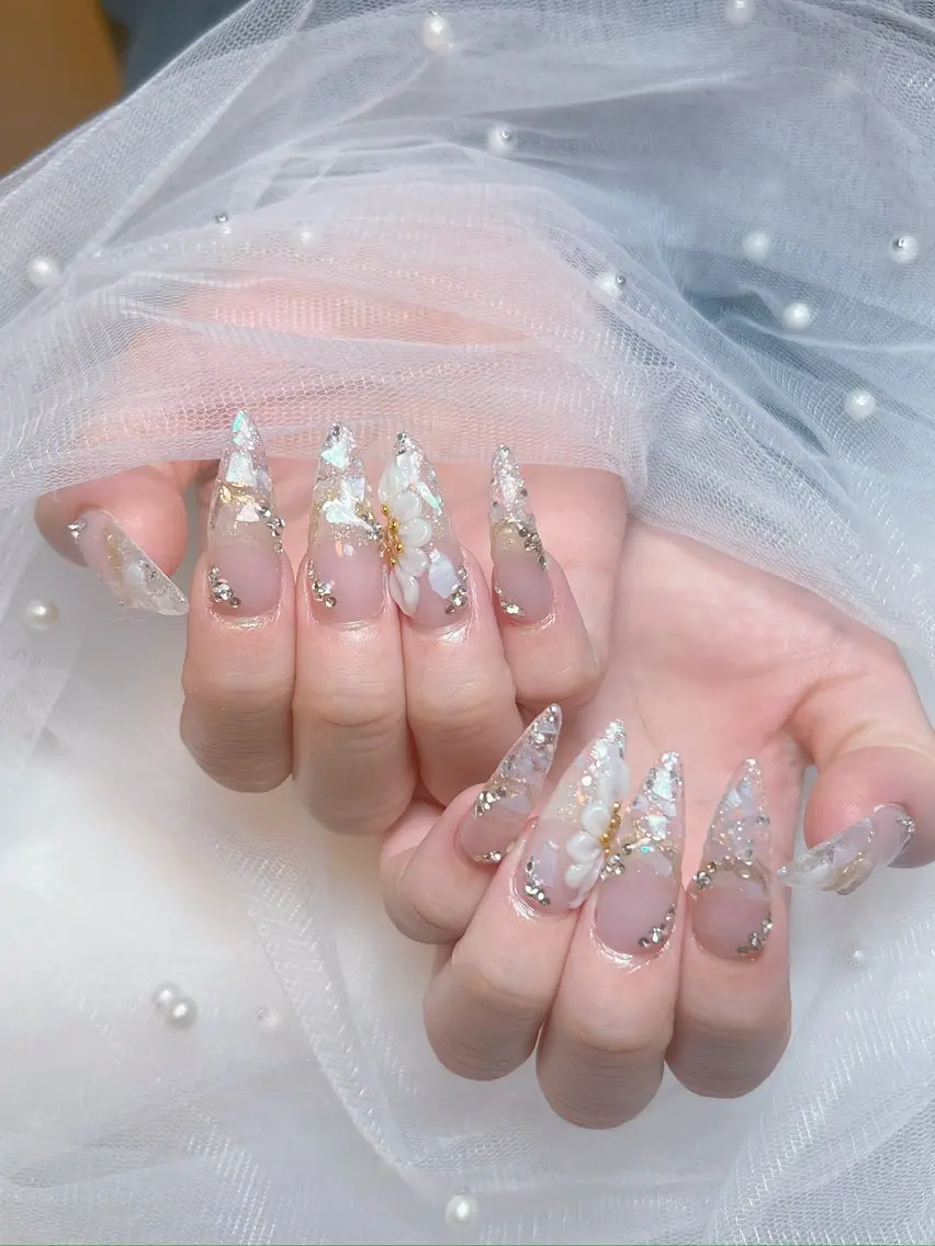 ネイル アートネイル オーロラネイル チークネイル 長さ出し フットネイル Miya _nailのネイルデザイン