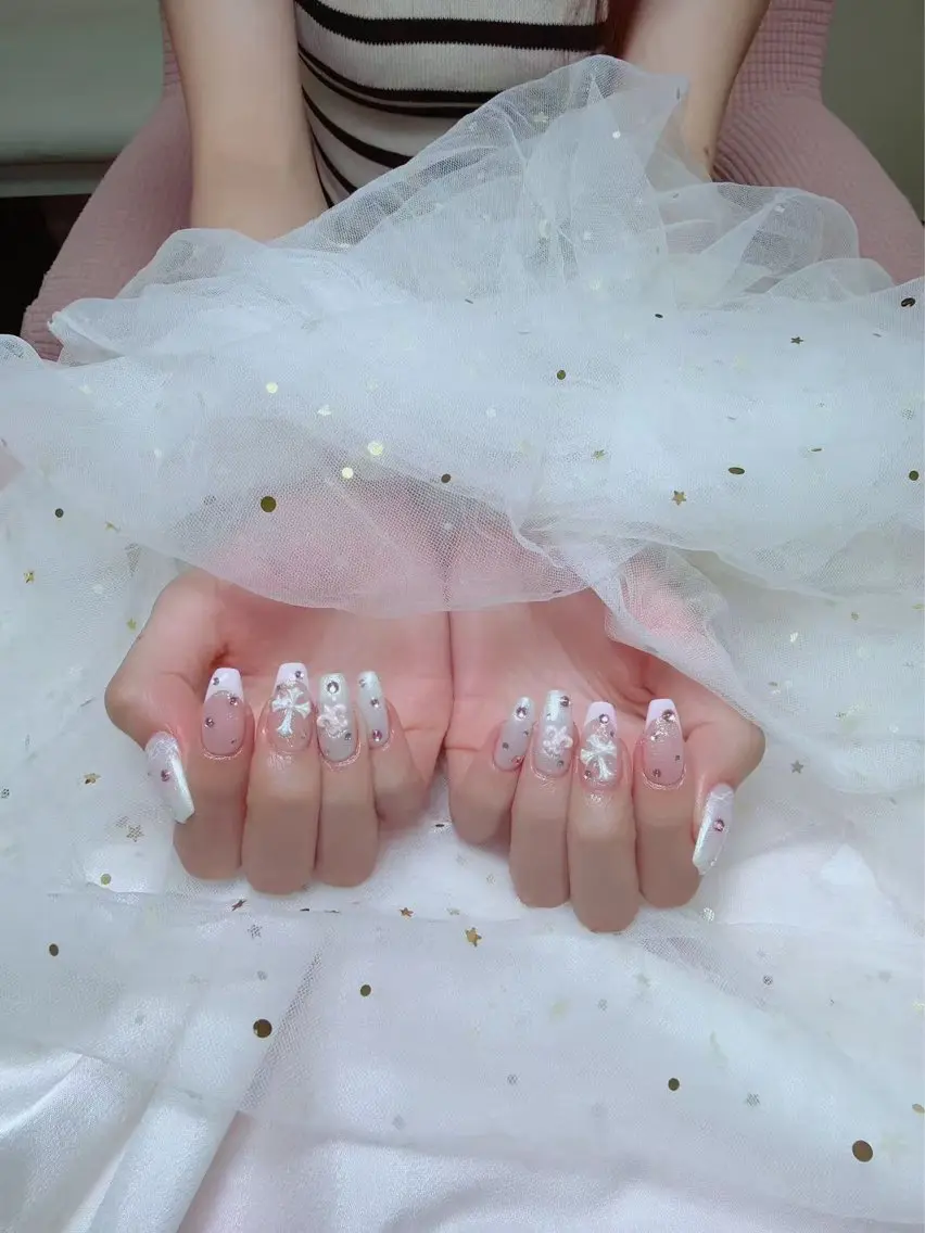 ネイル ジョリ kasumi🌹💅のネイルデザイン