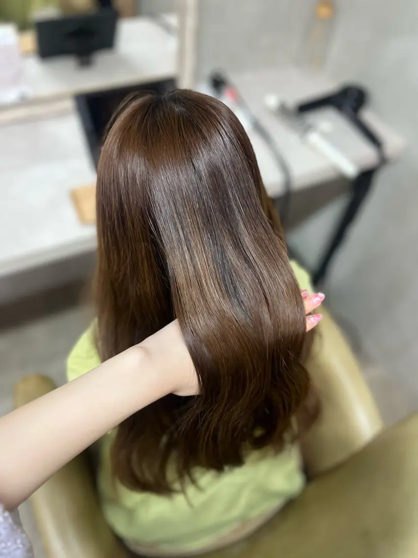 ロング カラー 上品透明感カラー🪞 akihaのヘアスタイル