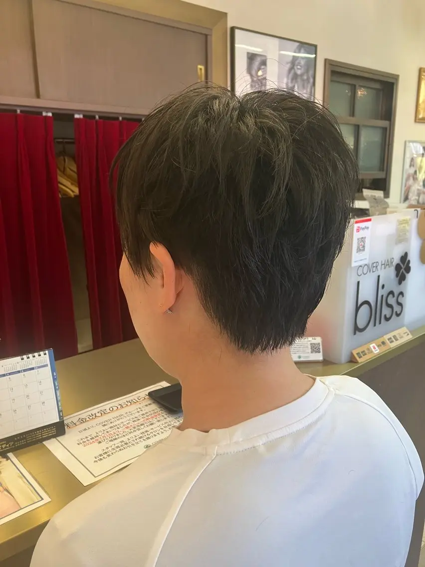 ショート ベリーショート ショートヘア 阿部 雲母のヘアスタイル