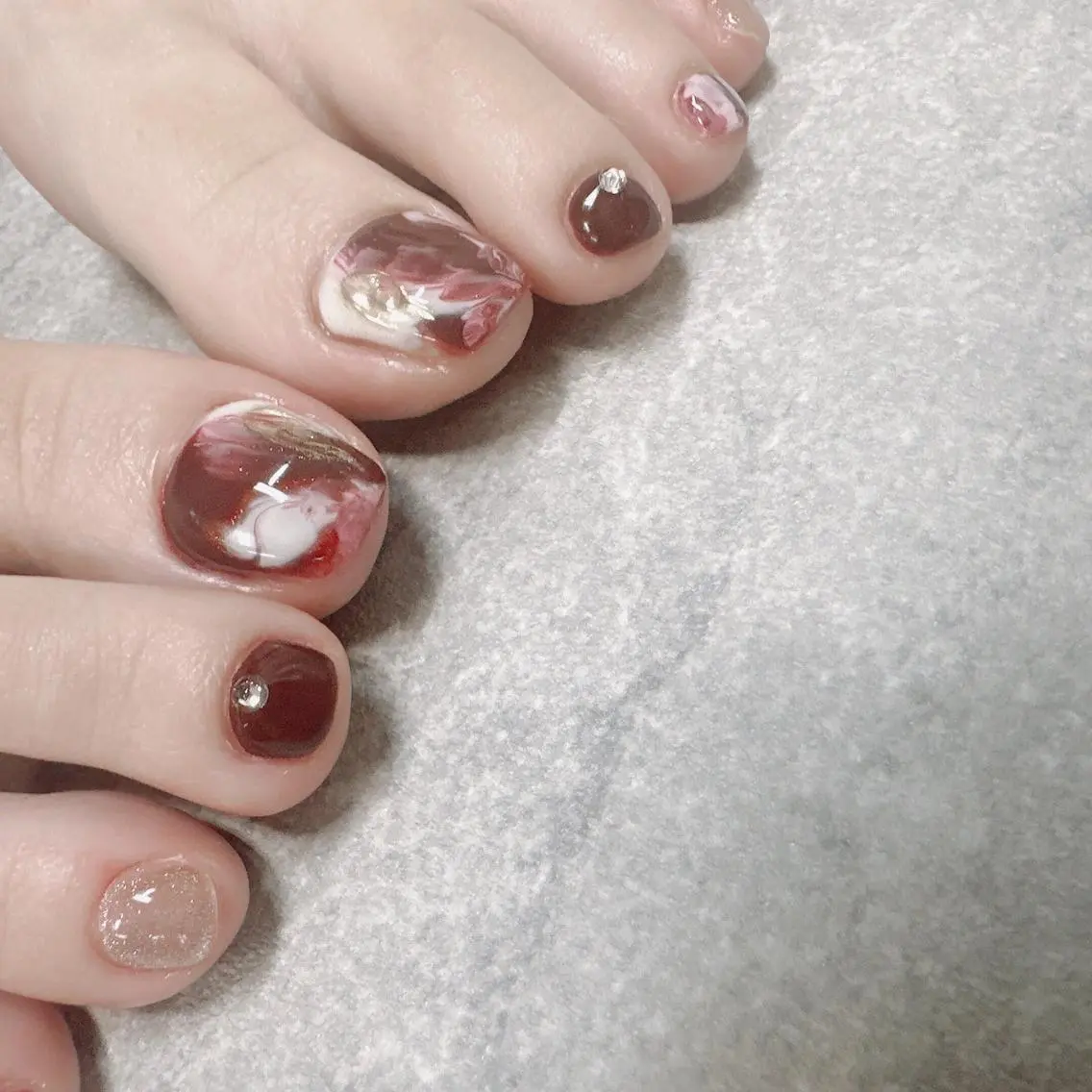 ネイル フットネイル フレンチネイル グラデーション キラキラネイル 韓国ネイル FASTNAIL PLUS 新宿店のネイルデザイン
