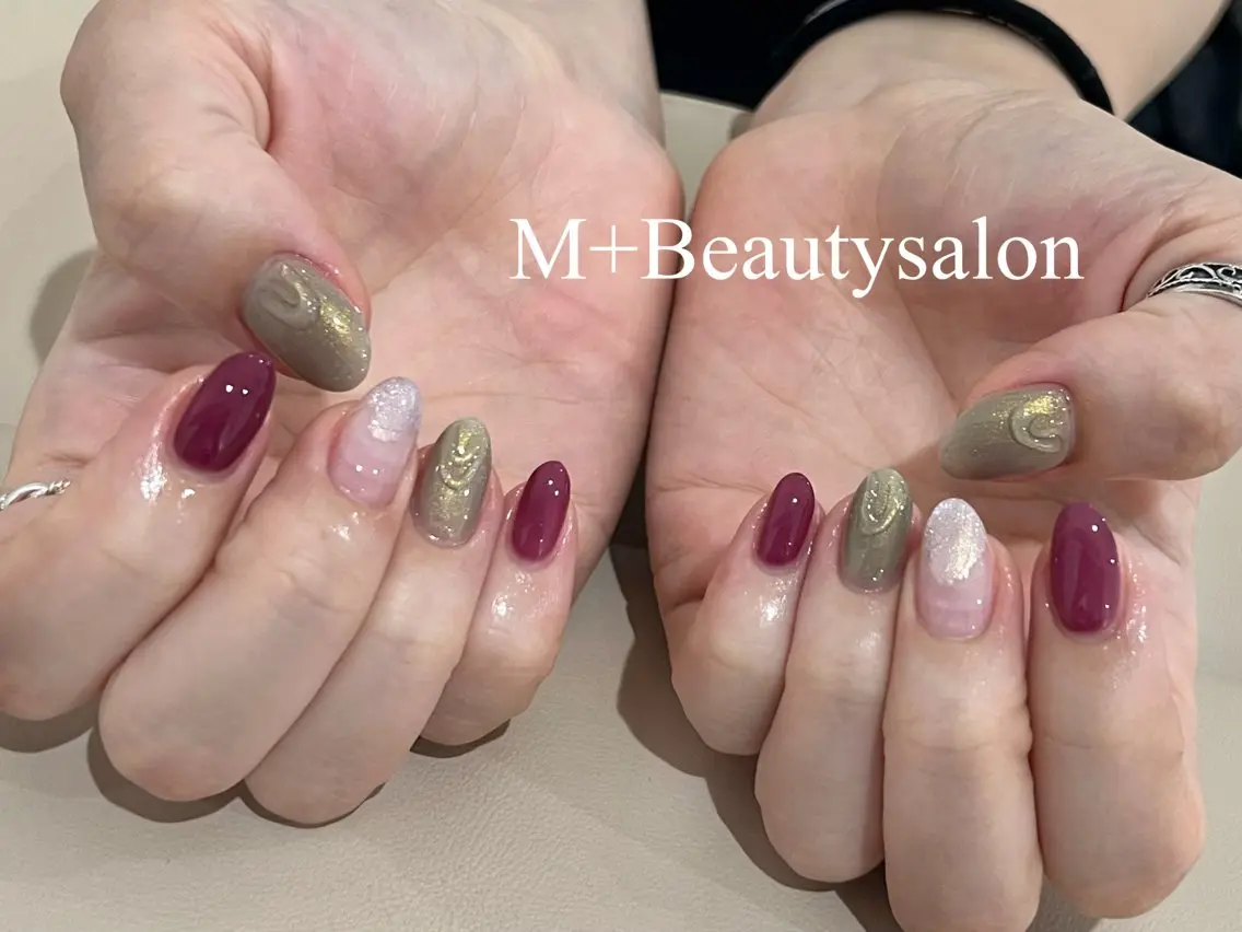 ネイル ハンドネイル M+  Beauty Salonのネイルデザイン