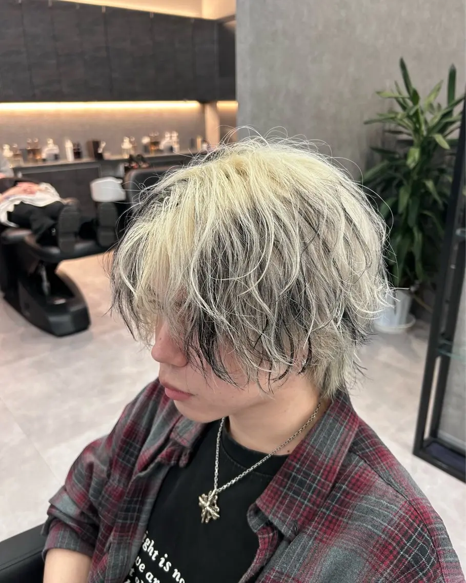 ショート カラー パーマ メンズ デザインカラー カット ヘアカラー メンズ特化 👑YUTAのヘアスタイル