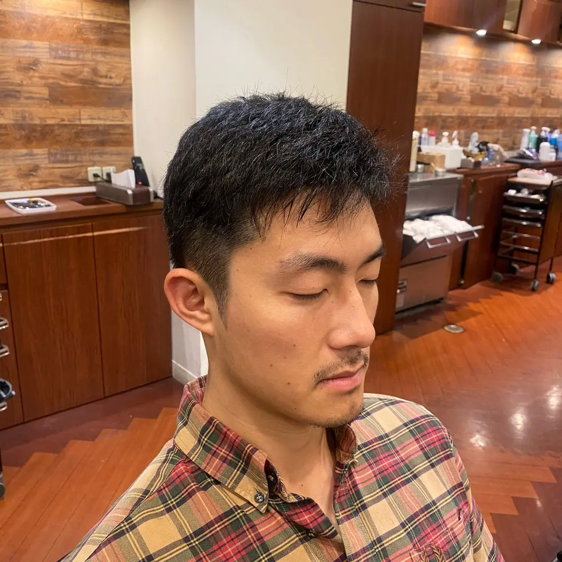 ショート メンズカットモデル 募集中🐰満仲陽菜のヘアスタイル