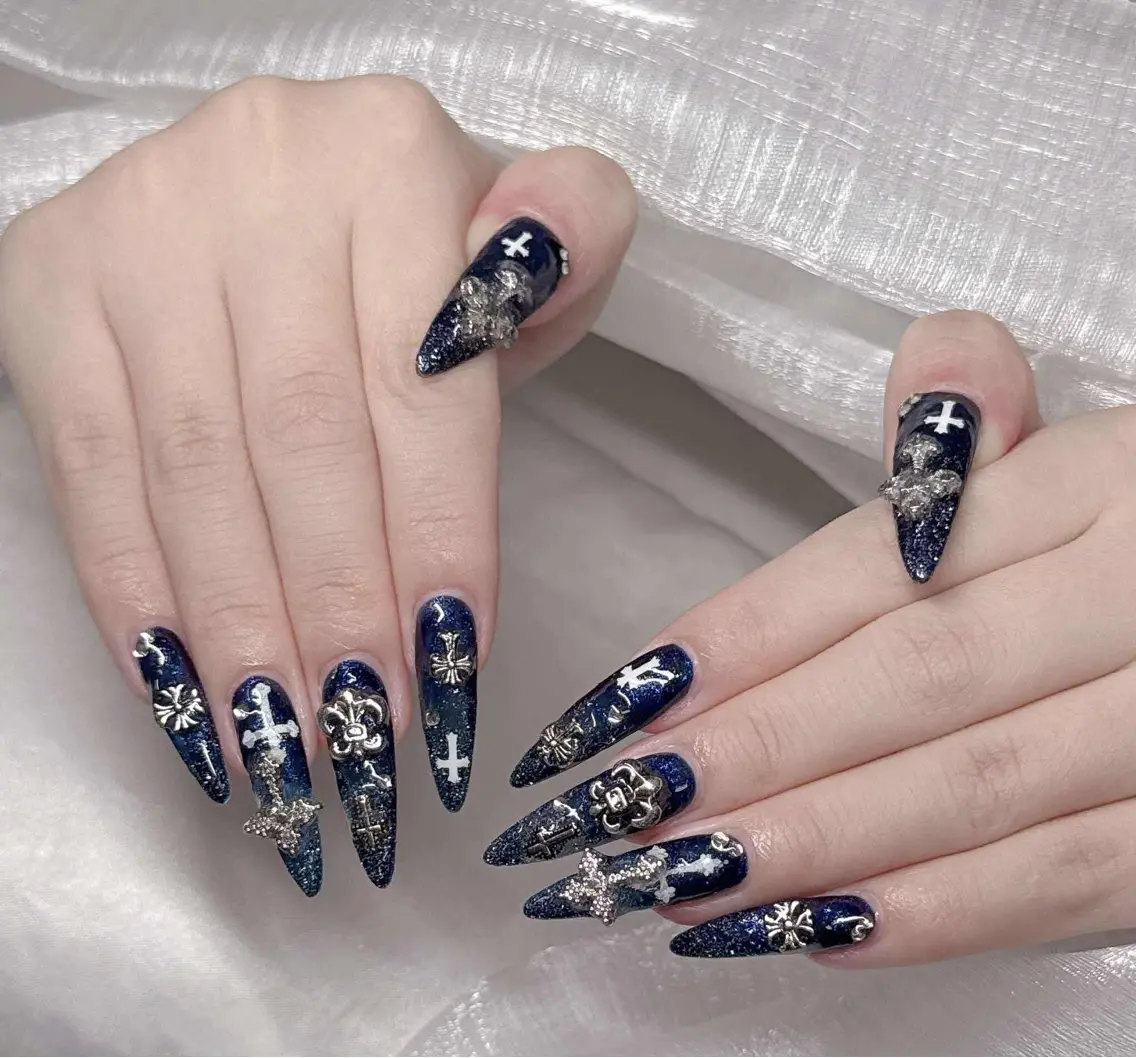 ネイル ハンドネイル Lee Nailsのネイルデザイン