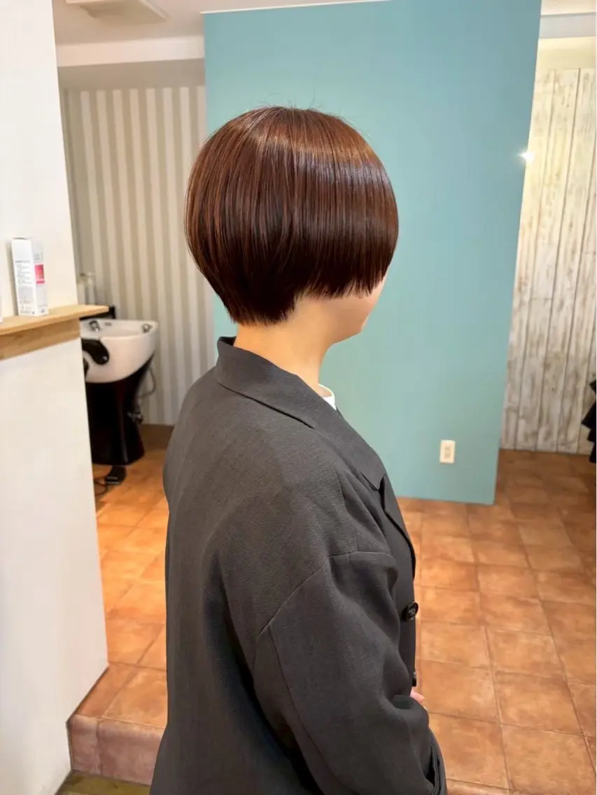 カット、カラーの写真