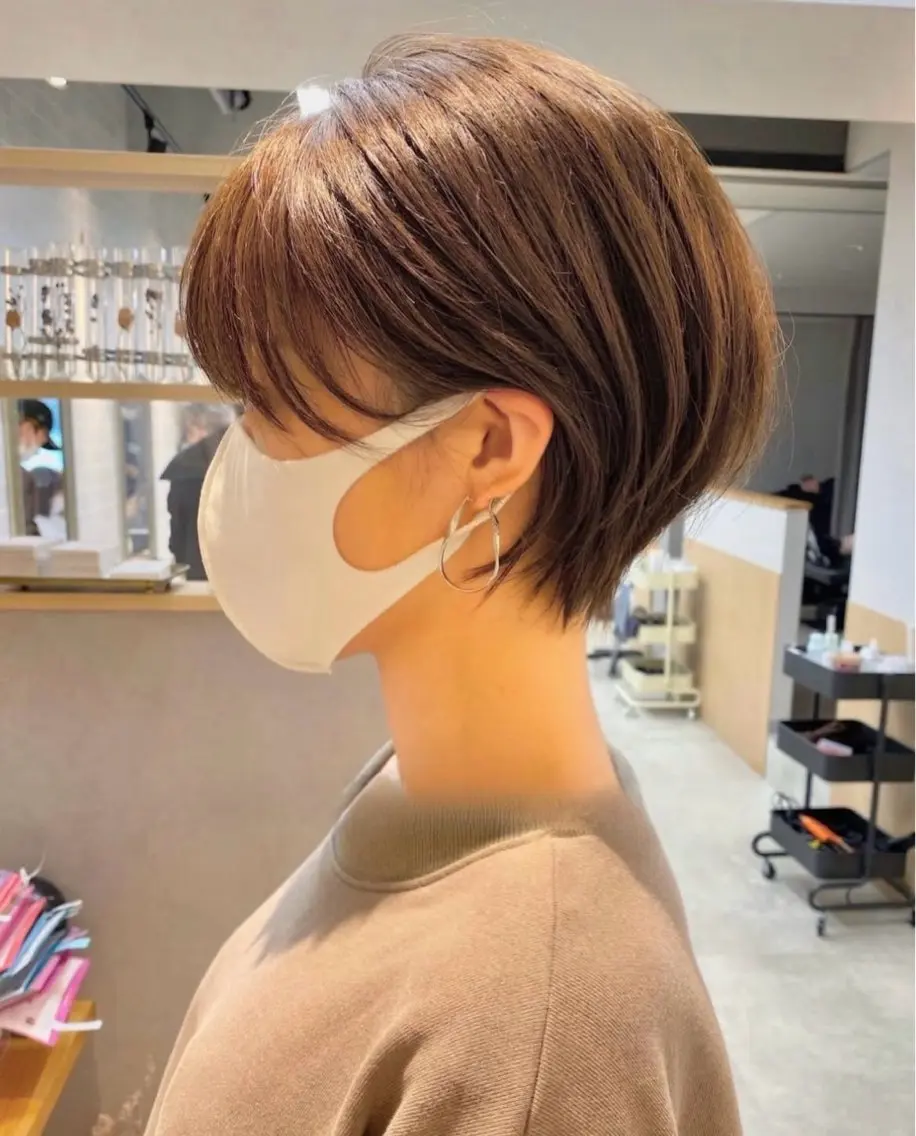 ショート BELLE by revo 山口 か乃のヘアスタイル