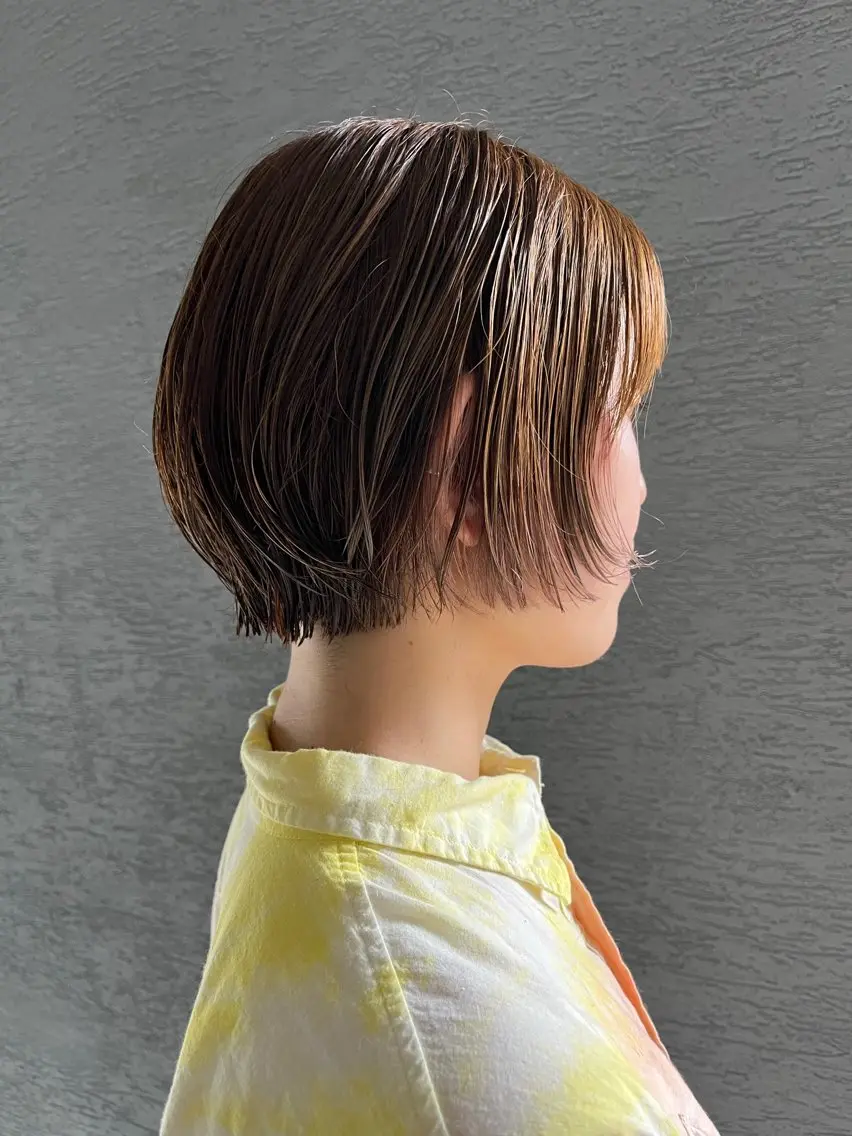 ショート アッシュ ミルクティーブラウン ピンクブラウン レイヤーカット カット ヘアカラー ハイトーンNo.1✨ パーマ✨イマイタツヤのヘアスタイル