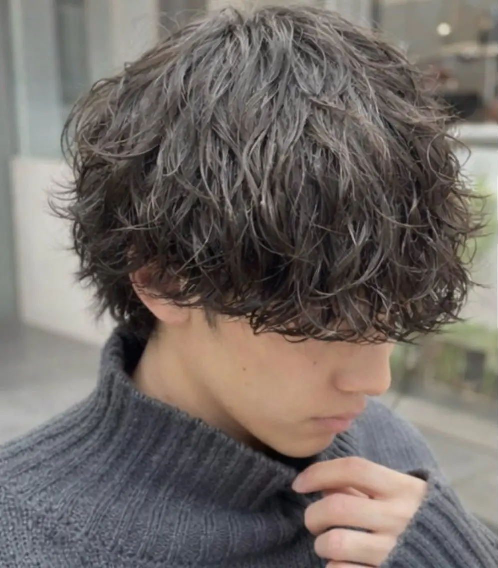 【幅広く人気】カット＋シャドーパーマの写真
