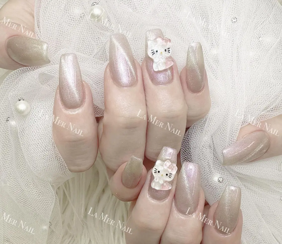 ネイル hikikibyee ♡のネイルデザイン