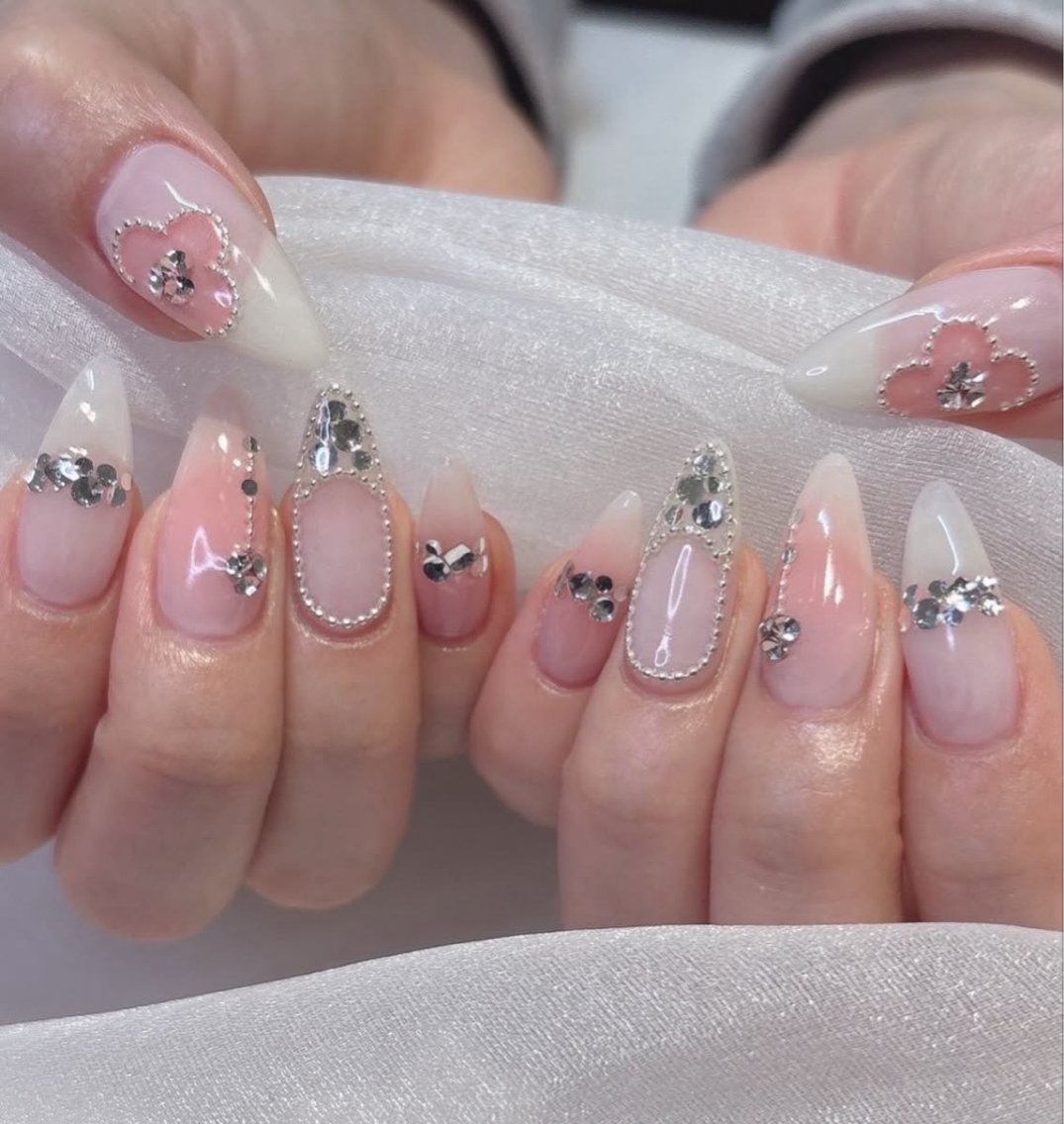 ネイル フットネイル フレンチネイル ジェルネイル 韓国ネイル マグネットネイル ハンドネイル Ribbonnail salonのネイルデザイン