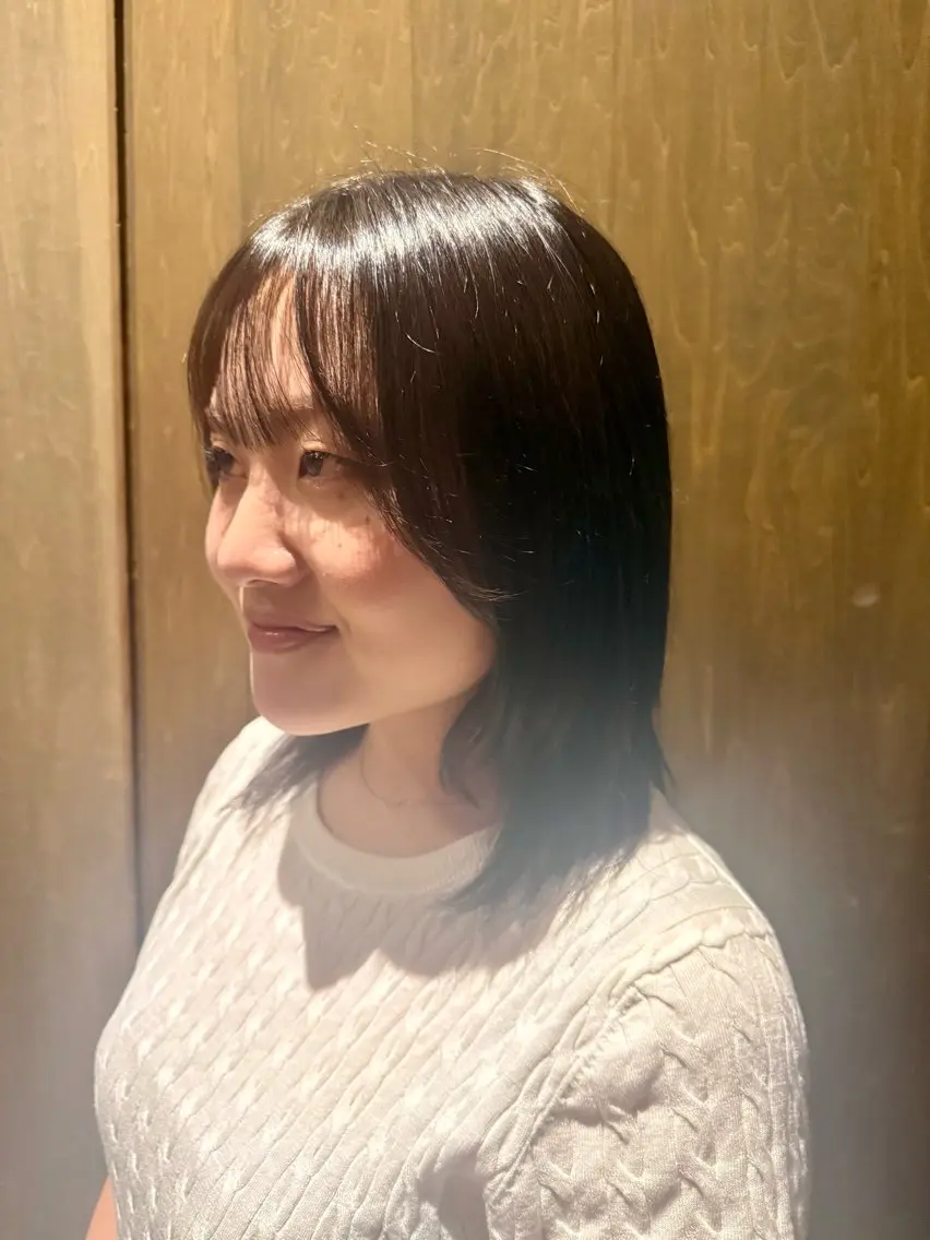 カラー 三谷 優芽のヘアスタイル