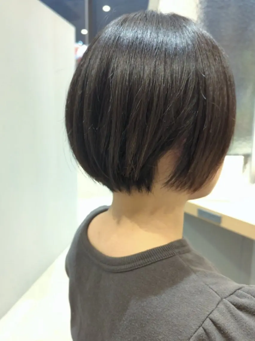 ショート カット 古屋 美春のヘアスタイル