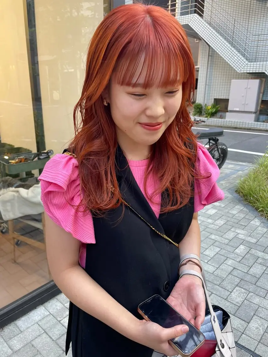 ロング カラー mei|顔まわり ×透明感カラーのヘアスタイル