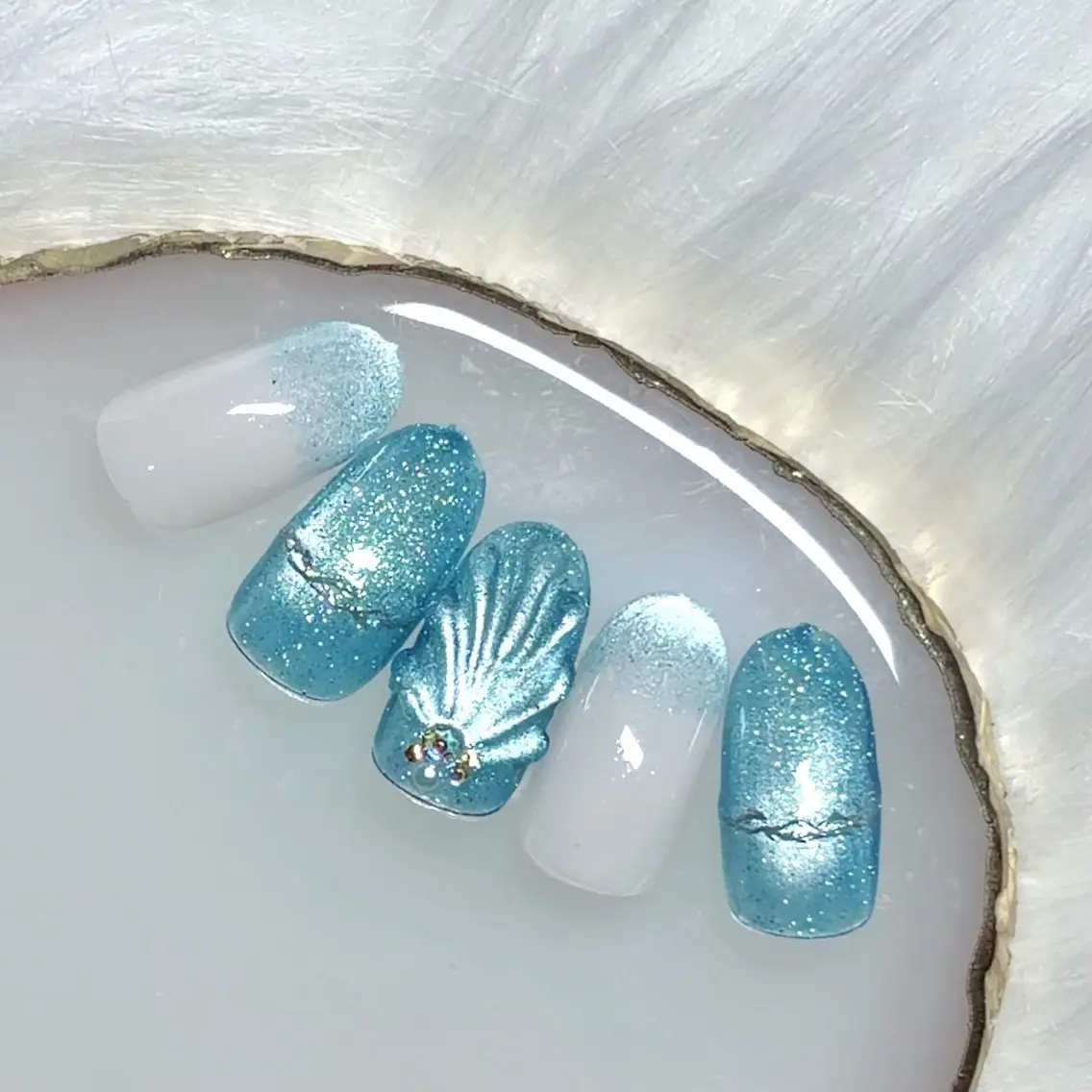ネイル ハンドネイル Yuko Kanamedaのネイルデザイン