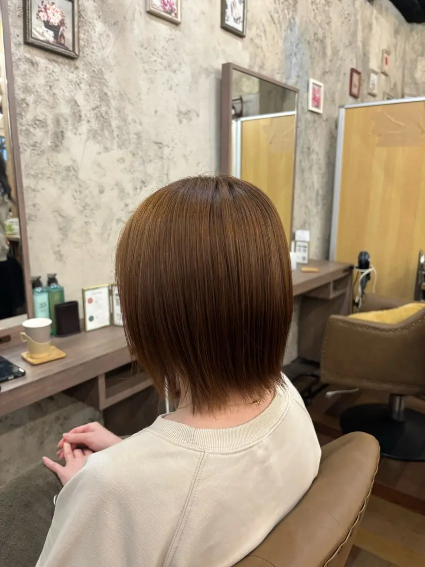 ショート 髪質改善 トリートメント 縮毛矯正 透明感カラー / tsukasa𖥧のヘアスタイル