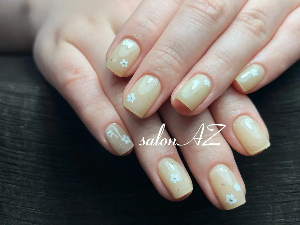 ネイル 桜ネイル 長さ出し フットネイル フレンチネイル ジェルネイル salon AZのネイルデザイン
