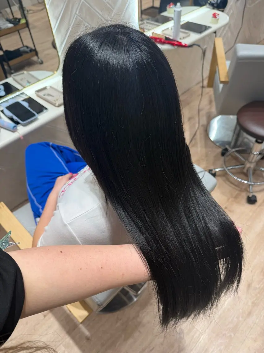 🤍髪質改善ヘアカラー🤍※こちらのメニューはワンカラーになりますm(_ _)mの写真