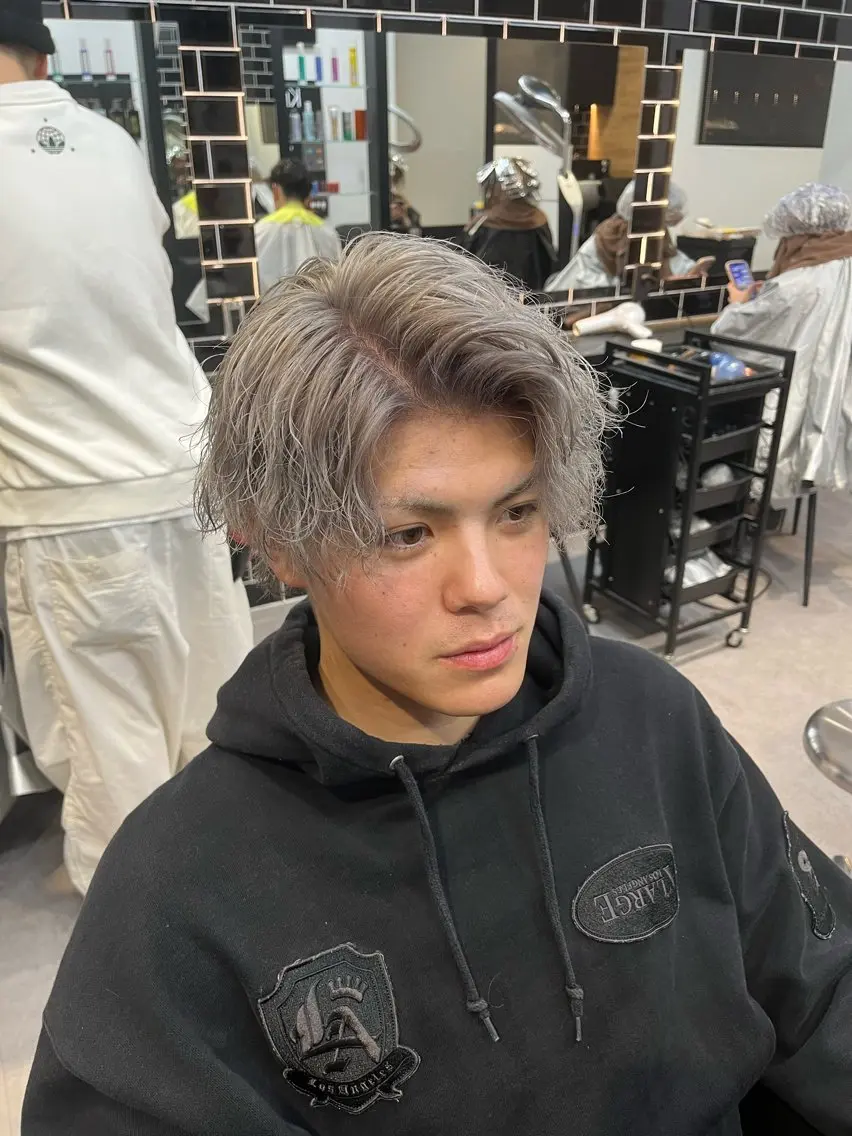 [新規様限定価格]カット、ブリーチ、カラー、ヘアセットの写真