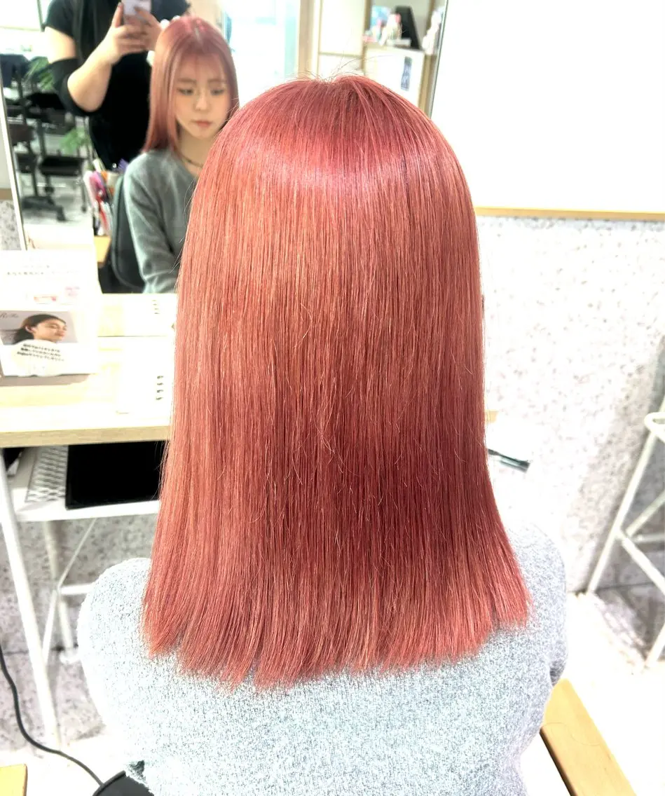カラー ダブルカラー イヤリングカラー ハイトーンカラー インナーカラー 髪質改善 ヘアカラー ♡透明感カラー★ ネイル/しの♡のヘアスタイル