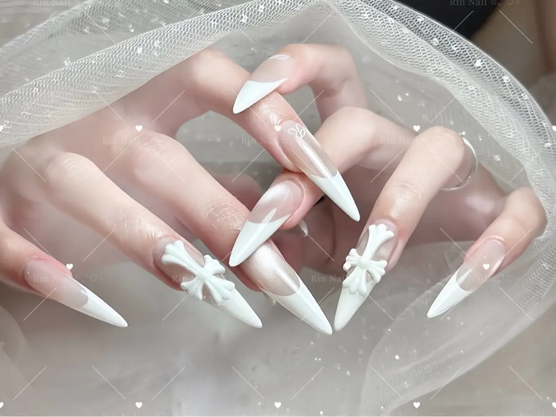 ネイル べっ甲ネイル ブルー 長さ出し フレンチネイル ジェルネイル ハンドネイル Rin Nail 新大久保店のネイルデザイン