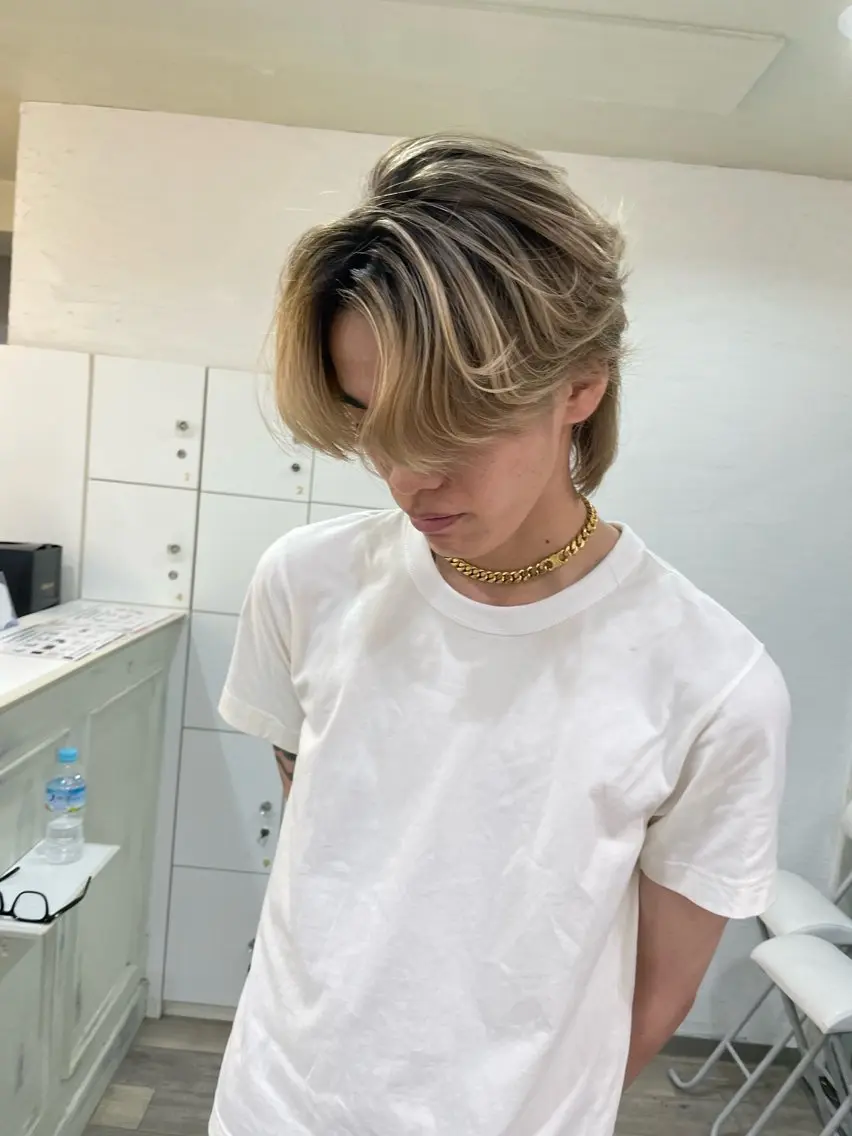 1ブリーチ✨メンズバレイヤージュ✨シャドウルーツカラー✨コントラストハイライト✨ハイライトの写真