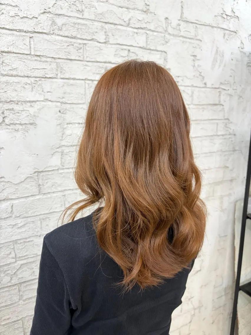 ロング カラー ベージュカラー KIRA🎀カラー、 縮毛モデル募集中🪄のヘアスタイル
