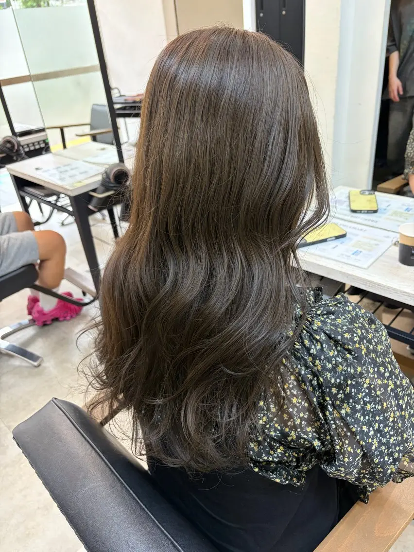 セミロング カラー 🥀韓国ヘア🥀 宮津真菜のヘアスタイル