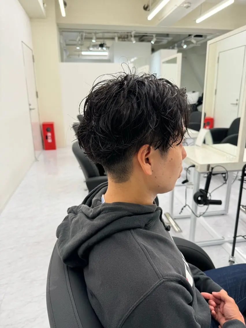 パーマ メンズ little石川 秀のヘアスタイル