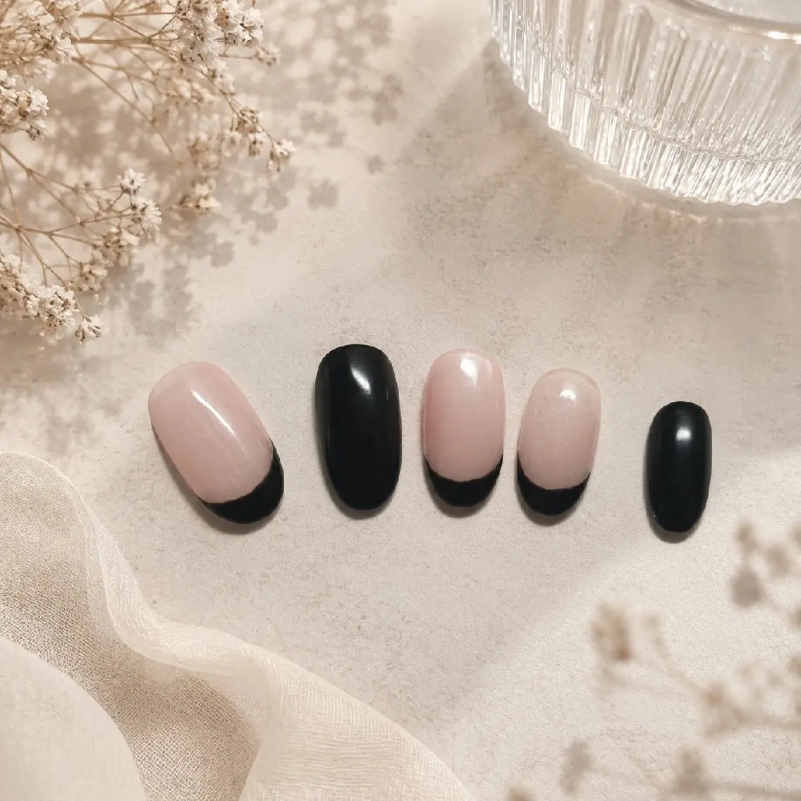 ネイル ハンドネイル Reivl  Nails のネイルデザイン