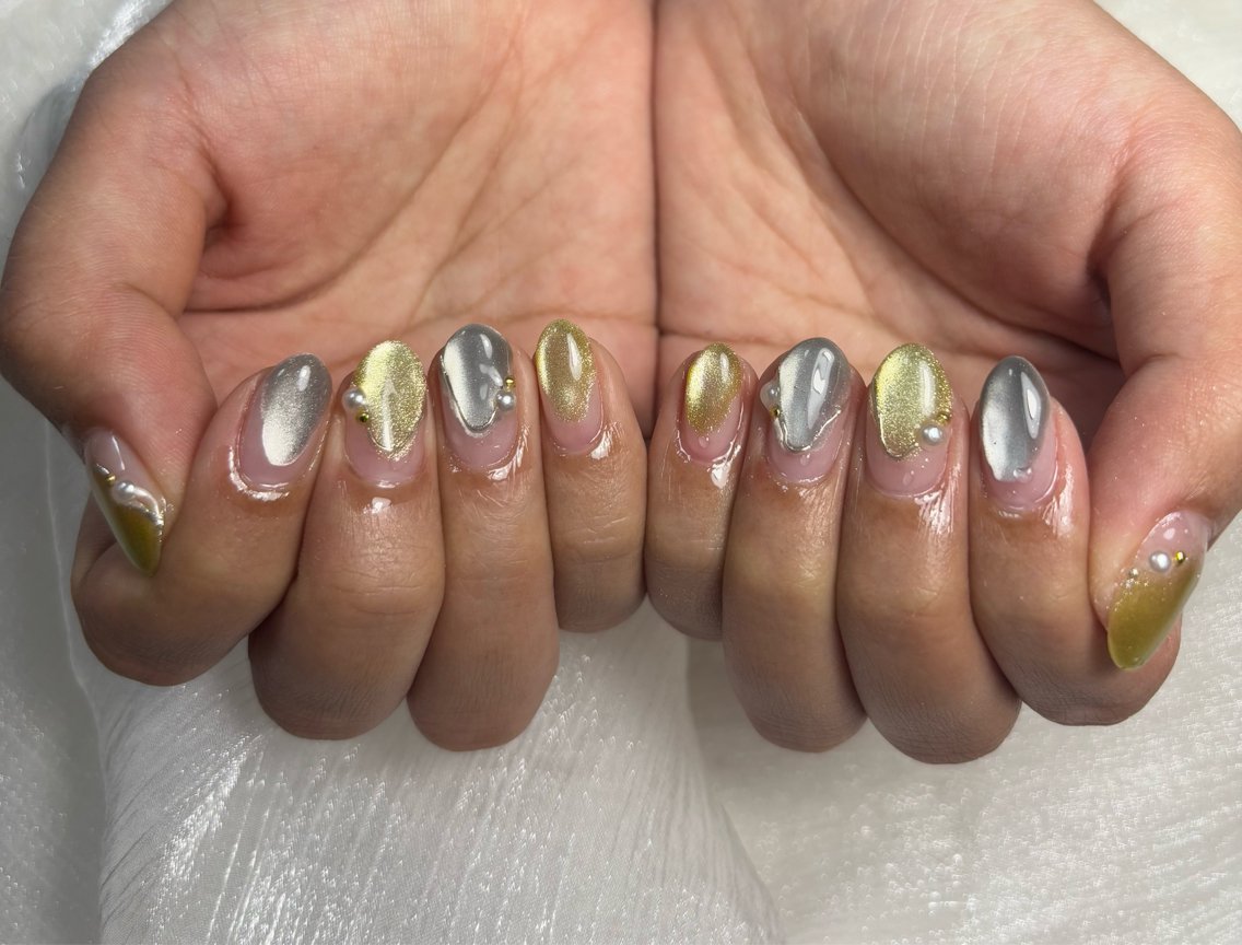ネイル アニマル柄 オーロラネイル フットネイル フレンチネイル ジェルネイル ハンドネイル kiki nail たまプラーザのネイルデザイン