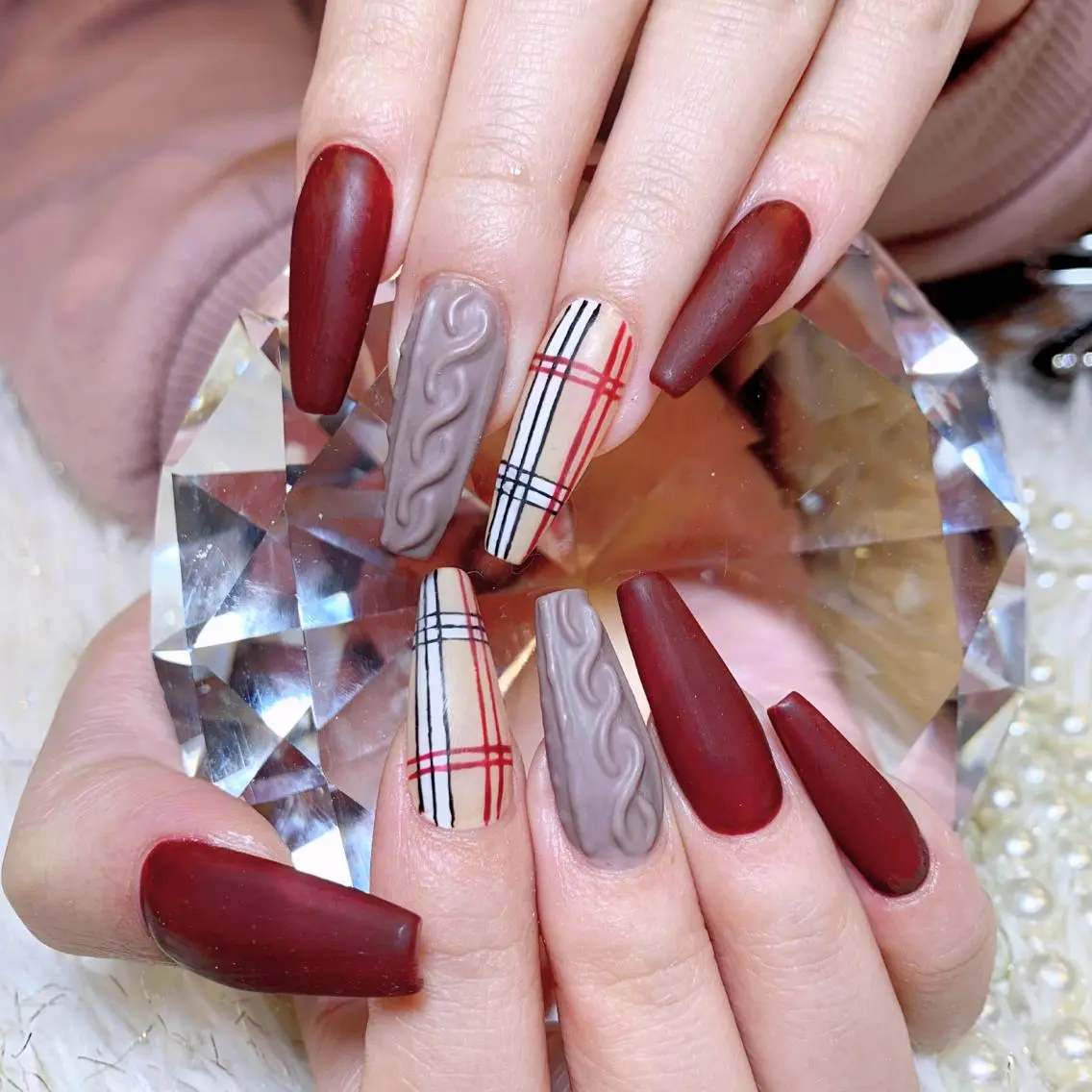 ネイル EMU NAILのネイルデザイン