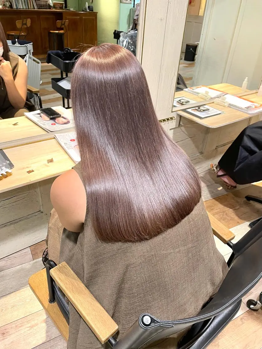 ✨髪質大改善✨メテオ酸熱トリートメント🌈12000円→8000の写真
