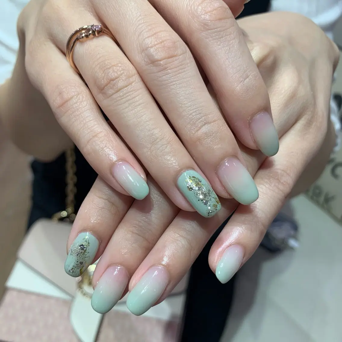 ネイル アートネイル グラデーション ELAN) Hasegawaのネイルデザイン