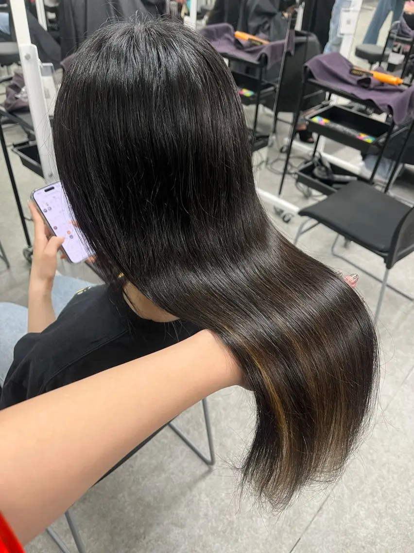 ロング カラー インナーカラー 大人上品ベージュ 🎀HARUNAのヘアスタイル