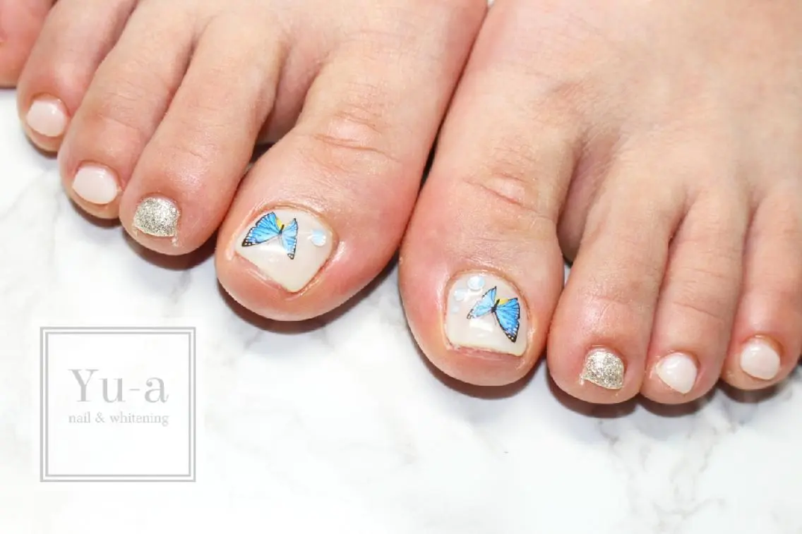 ネイル フットネイル ニュアンスネイル シンプルネイル ホワイト yu-a☆   柏ネイルのネイルデザイン