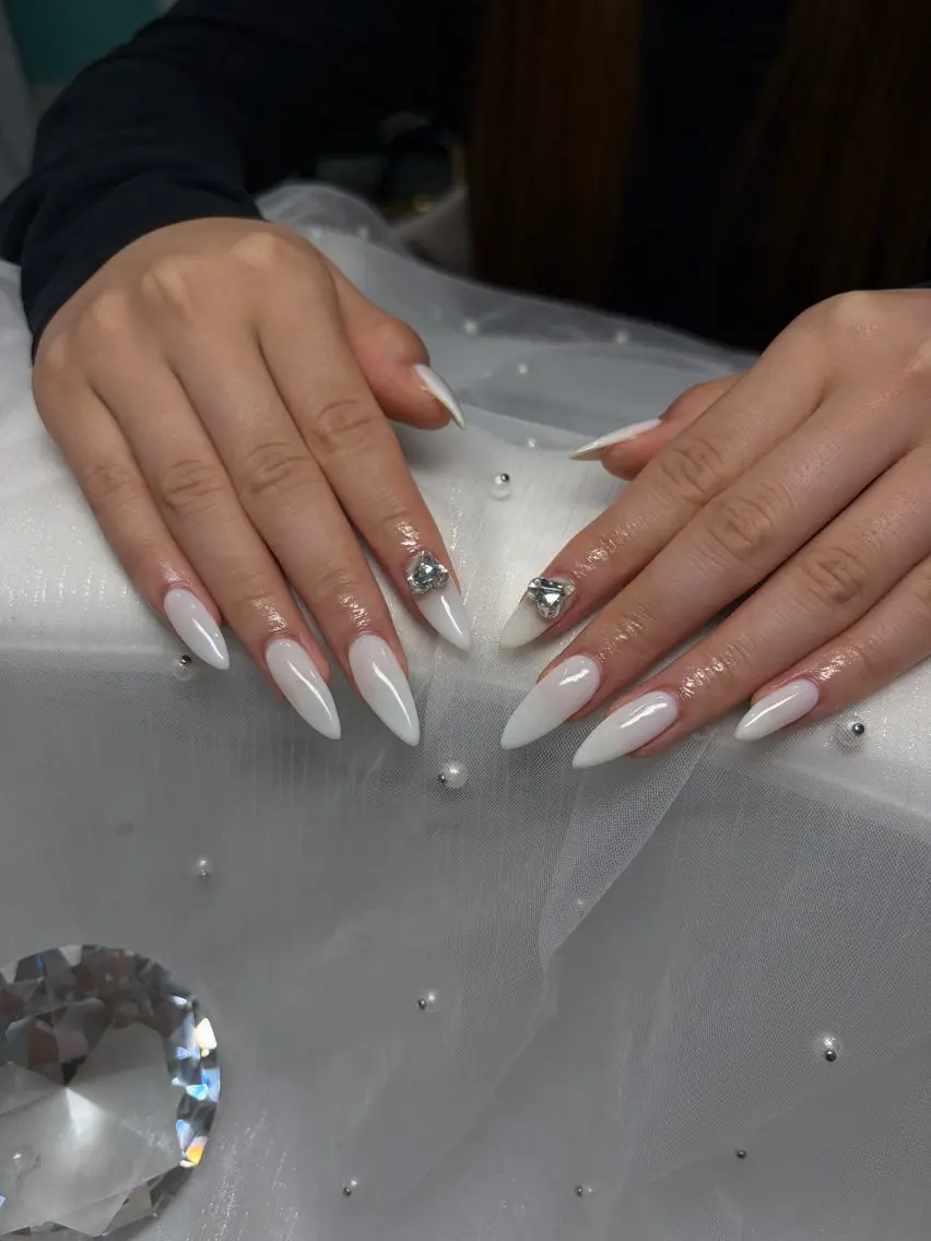 ネイル ハンドネイル Mermaid Nail saraのネイルデザイン