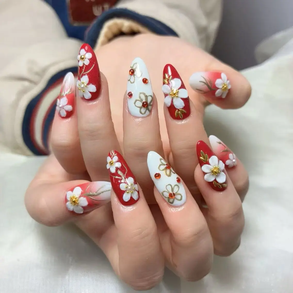 ネイル チークネイル 長さ出し 卒業式 持ち込み ニュアンスネイル YOINAIL ヨイネイルサロンのネイルデザイン