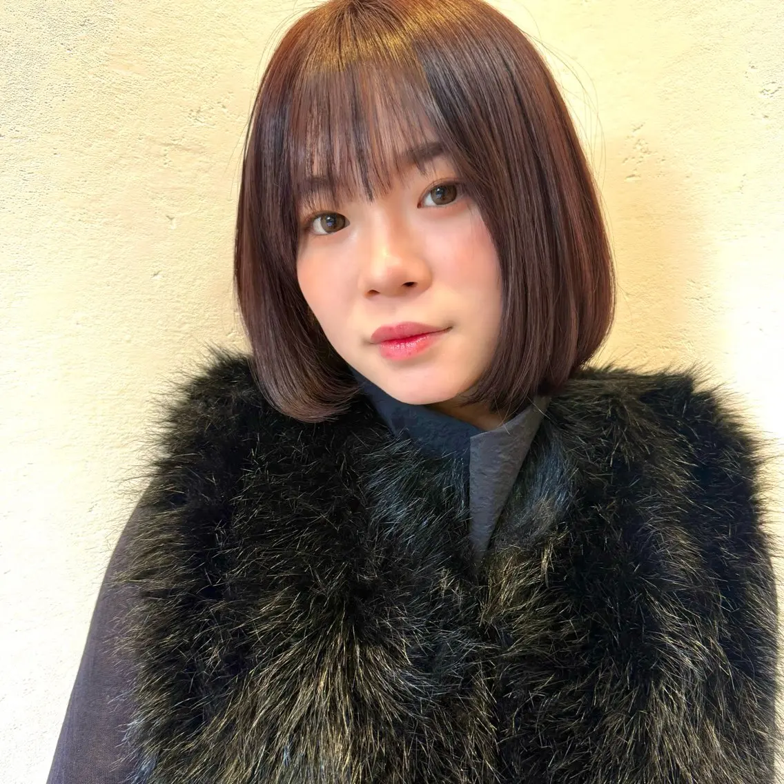 ショート カラー アッシュ 黒髪 ブルーカラー ブルーブラック 透明感カラー 🌿寄り添い型美容師 🌿yuiのヘアスタイル