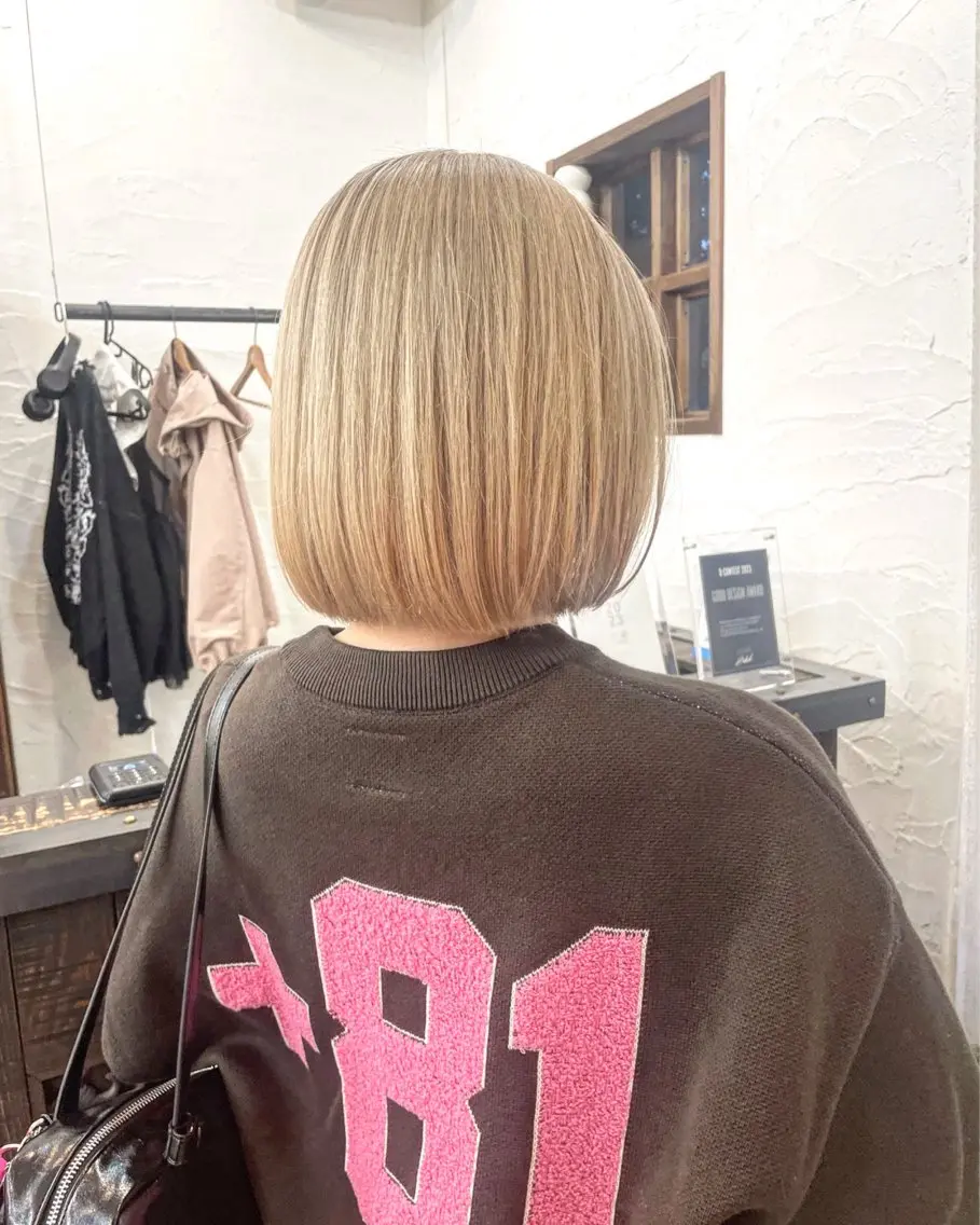 ミディアム ボブ ヘアカラー 尾崎 弘和のヘアスタイル